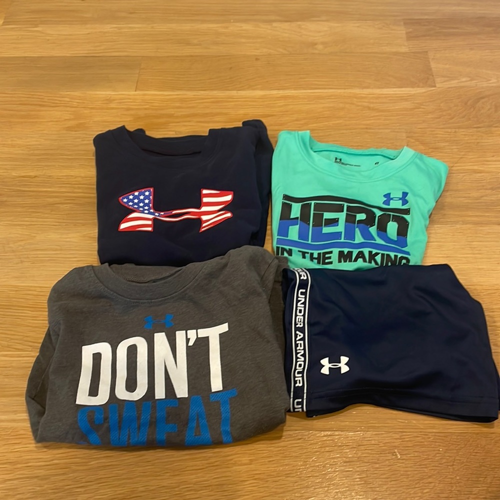 Under Armour lot of boys 4T/4